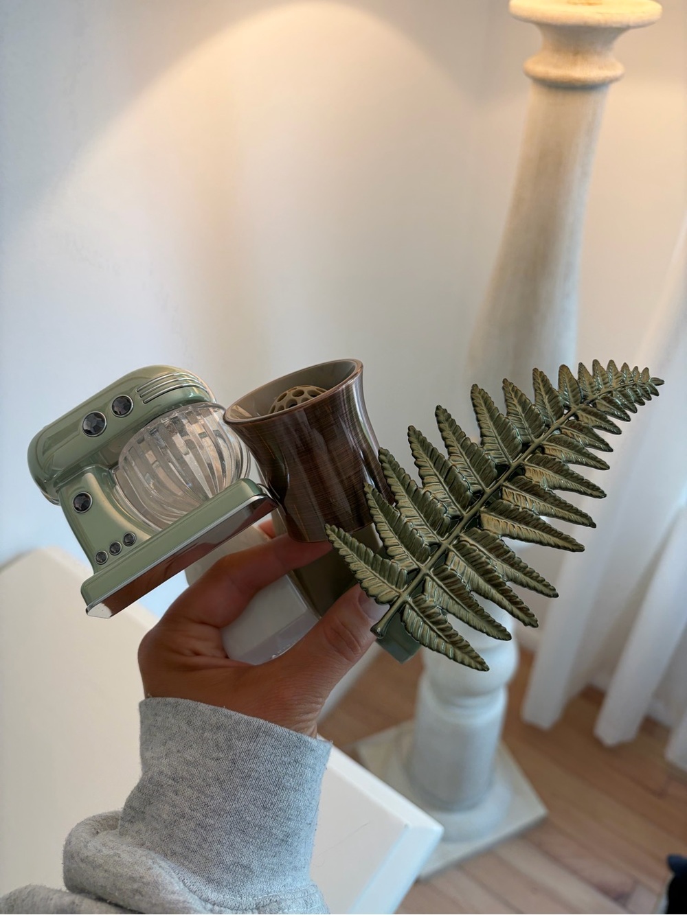 Bath & Body Works Green Mini Mixer, Fern, and brown wall flower